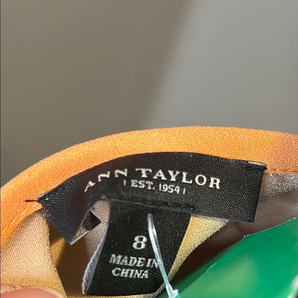Ann Taylor Women's 8 Tank Top with Orange and Gray Design - Picture 2 of 7